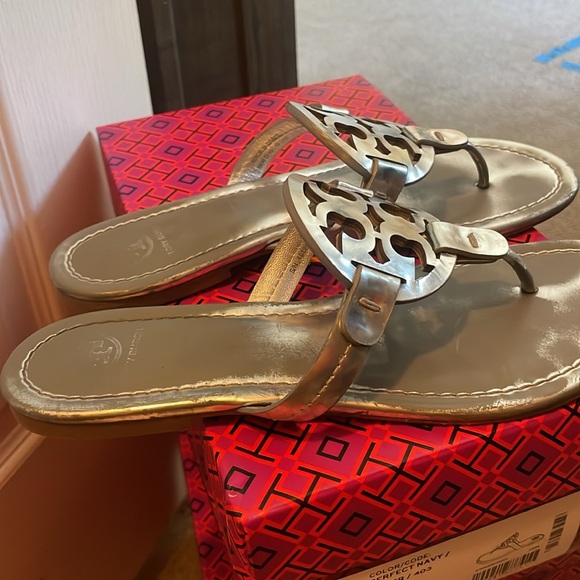 TB silver sandals - Picture 4 of 6